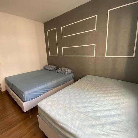 Apartamento Guaruja Pitangueiras 50 Metros Da Praia. Exterior photo