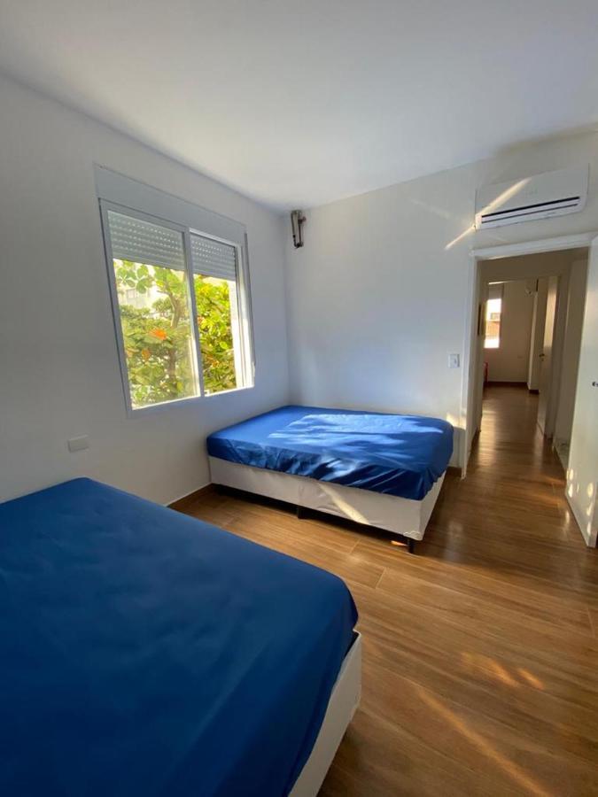 Apartamento Guaruja Pitangueiras 50 Metros Da Praia. Exterior photo