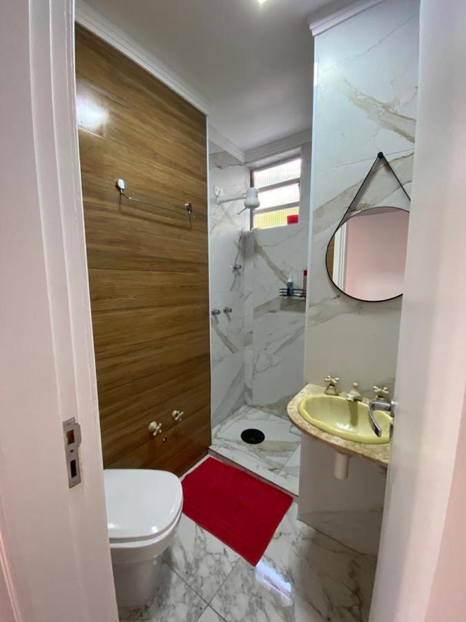 Apartamento Guaruja Pitangueiras 50 Metros Da Praia. Exterior photo